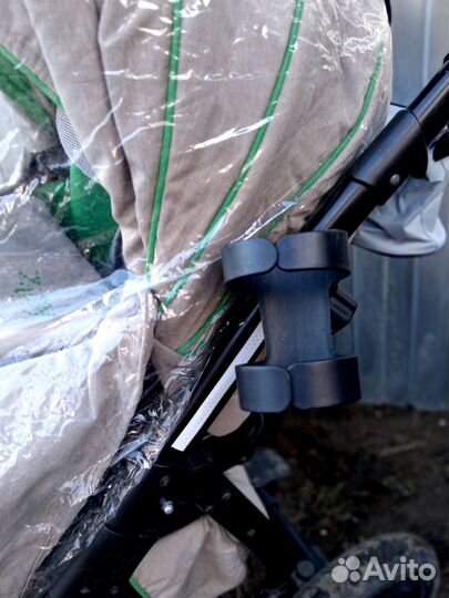 Коляска прогулочная zippy sport
