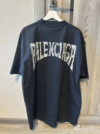 Футболка Balenciaga unisex