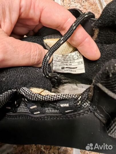 Лыжные ботинки