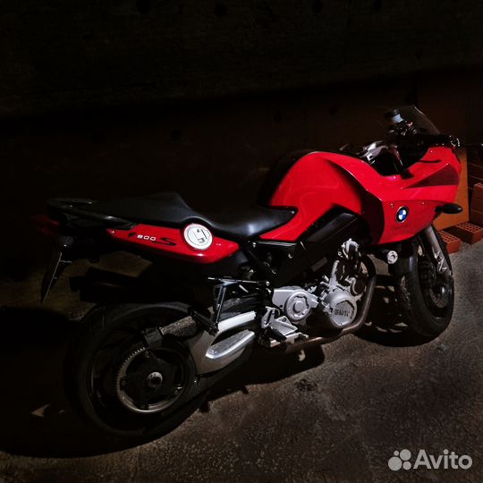 Продаю bmw f 800 s