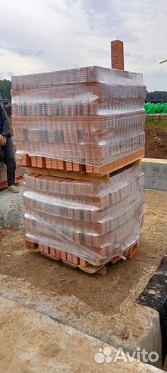 Кирпич полнотелый м 300