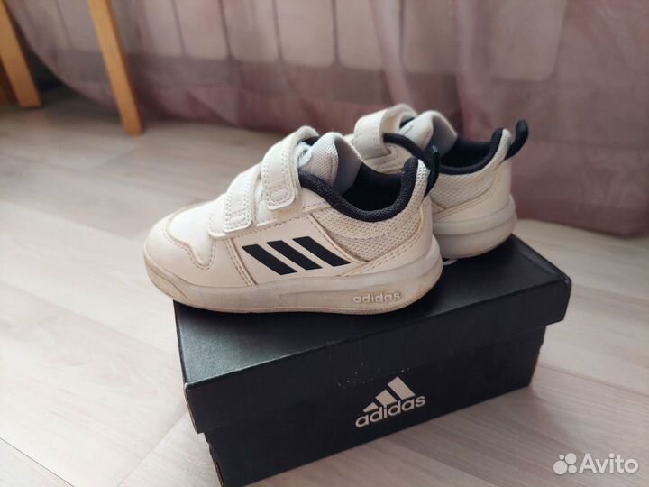 Кроссовки детские adidas 21