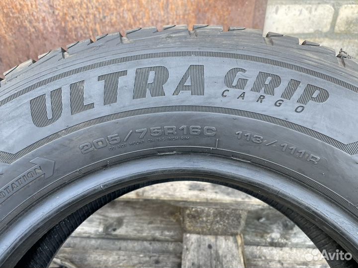 Goodyear UltraGrip Cargo 205/75 R16C