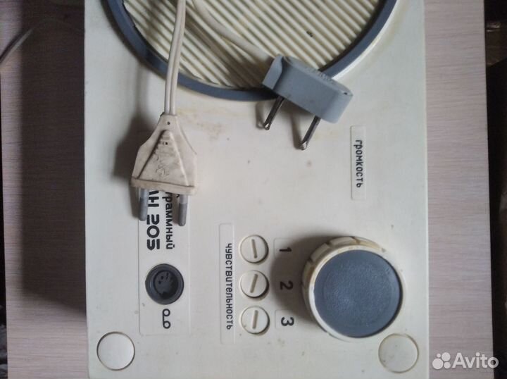 Трехпрограммный приемник (трёхточка)