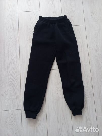 Подростковый спортивный костюм