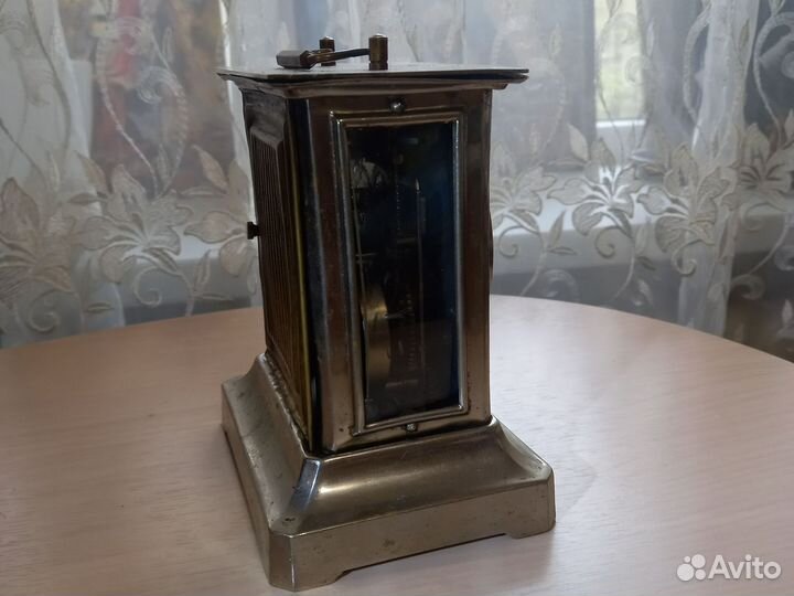 Часы каретные