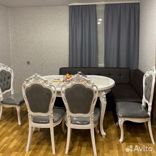 Стол раздвижной белый