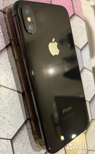 iPhone X, 256 ГБ