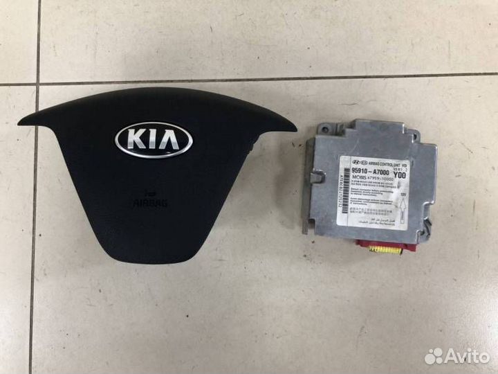 Подушка безопасности в рулевое колесо Kia Cerato
