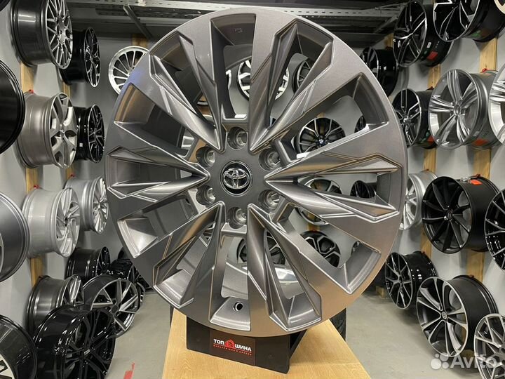 Диски R20 на Toyota Land Cruiser 300