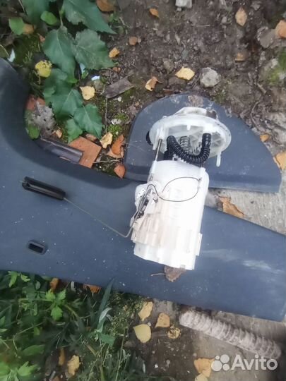 Датчик уровня топлива Renault Scenic 2 1.5 K9K732