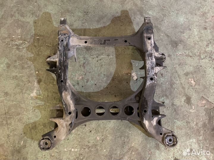 Балка подмоторная Porsche Cayenne I 955 Turbo S