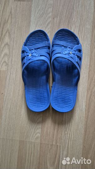 Резиновые шлепки 35 размер