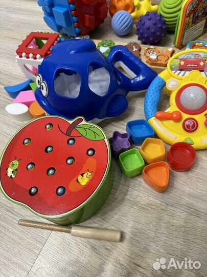 Развивающие игрушки пакетом