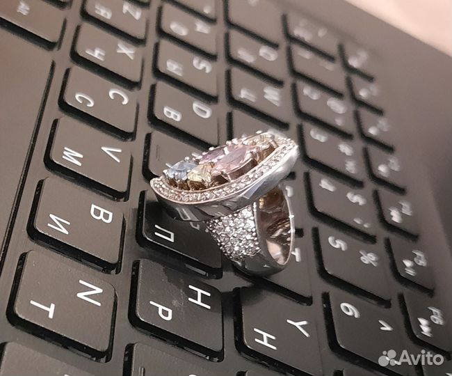 Серебряное кольцо женское