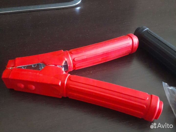 Зажим крокодил