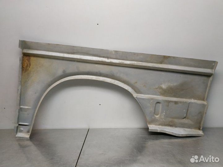 Крыло заднее правое Volkswagen Transporter T4