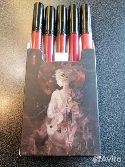 Блеск для губ