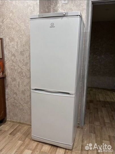 Холодильник бу indesit небольшой