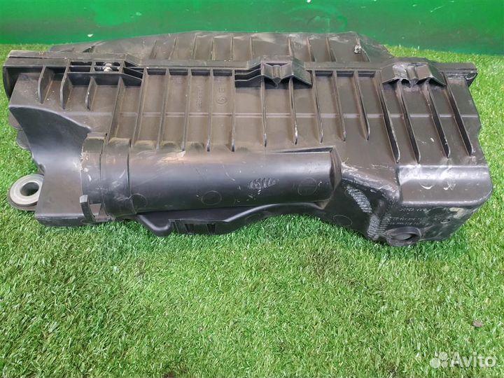 Корпус воздушного фильтра Peugeot 307 (3H) 2006