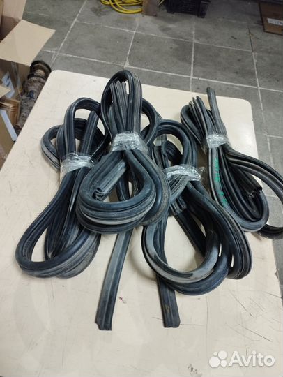 Уплотнитель проёма Сhery Аmulet Чеpи Амулeт