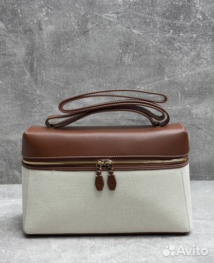 Кожаная сумка от бренда Loro Piano