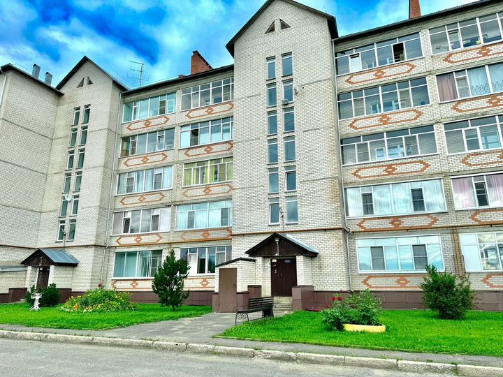 2-к. квартира, 81,7 м², 3/5 эт.