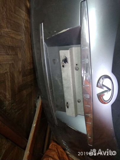 Продаю дверь от инфинити fx35