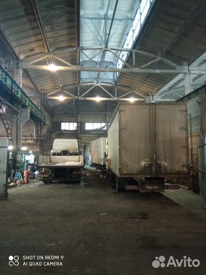 Пневморессора в сборе со стаканом (пластик)