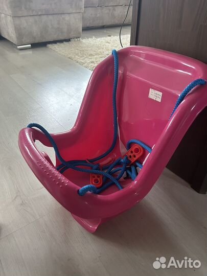 Детская качель подвесная