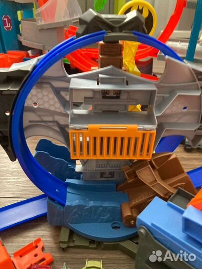 Треки Hotweels с машинками