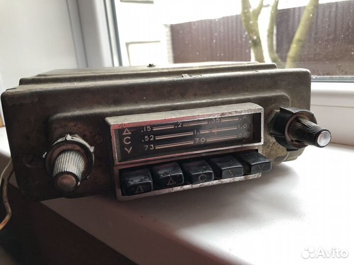Радиоприемник газ 21 Волга