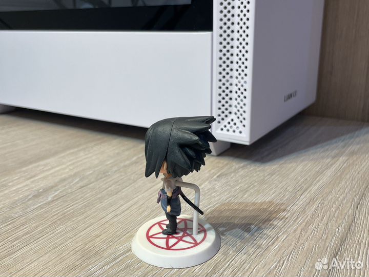 Аниме фигурка Саске