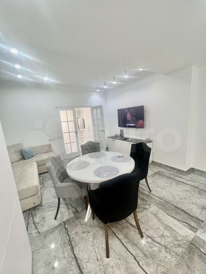 3-к. квартира, 80 м², 9/10 эт.