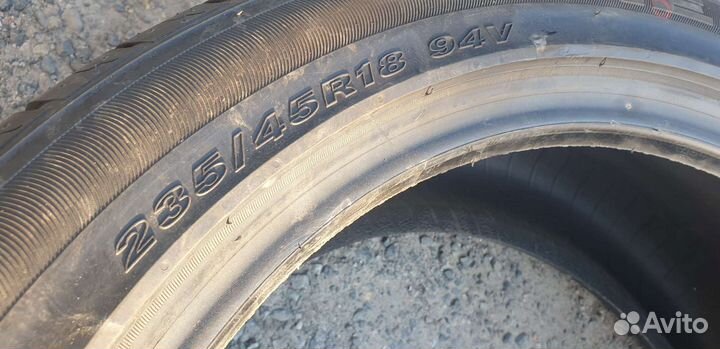 Nexen N Blue HD 235/45 R18 94V