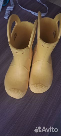 Резиновые сапоги crocs