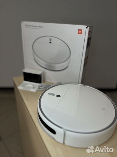 Пылесос-робот Xiaomi Mi Robot Vacuum-Mop 2