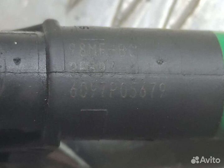 Форсунка Ford Focus 2 1.6 2007