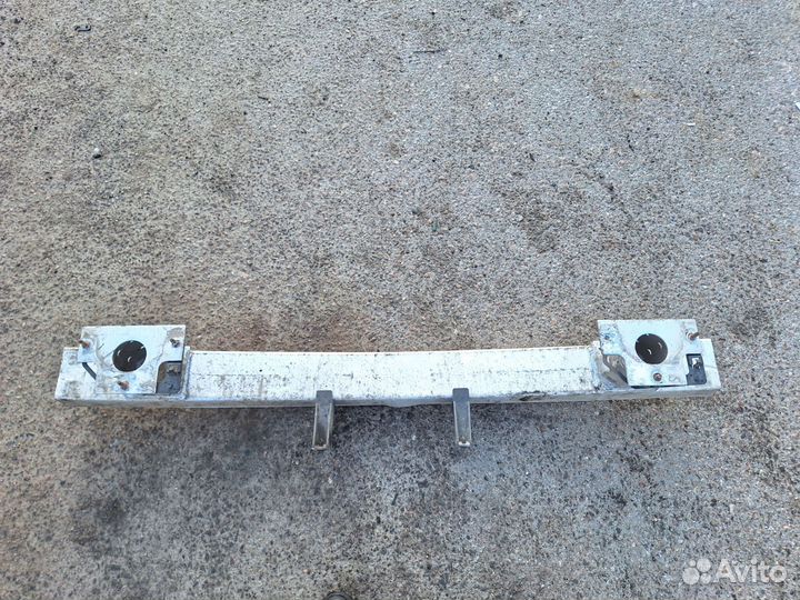 Усилитель заднего бампера Cadillac SRX 1 2003-2009