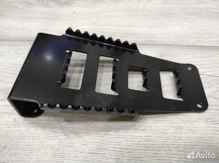 Подножка пассажира (метал) снегоход Тайга,Ski-Doo