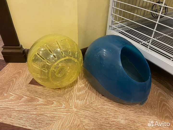 Клетка для шиншиллы с аксессуарами