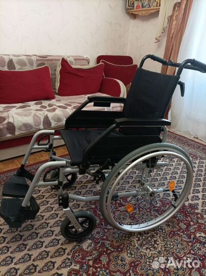 Инвалидная коляска комнатная новая