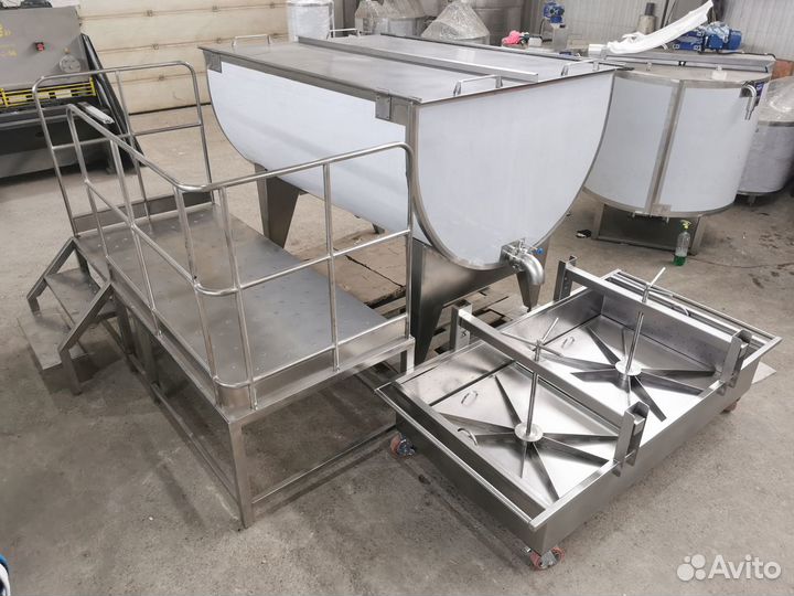 Творожная ванна,пресс тележки