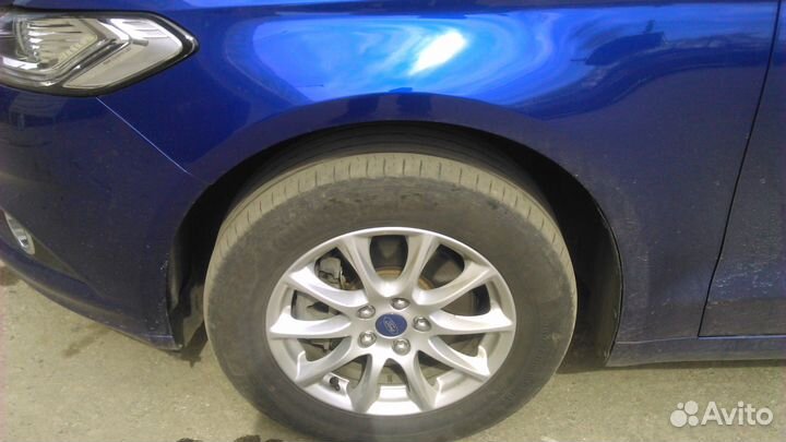 Continental ContiPremiumContact 5 215/65 R16