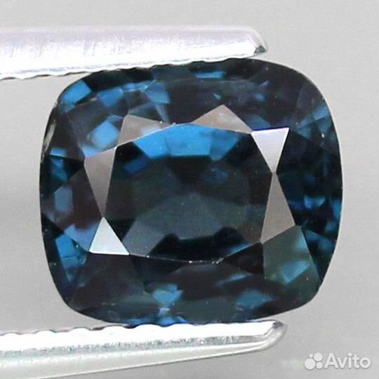 Шпинель натуральная 1,80Ct 7,6х6,7мм VVS Мьянма