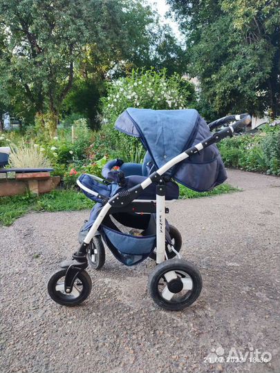 Коляска 3 в 1