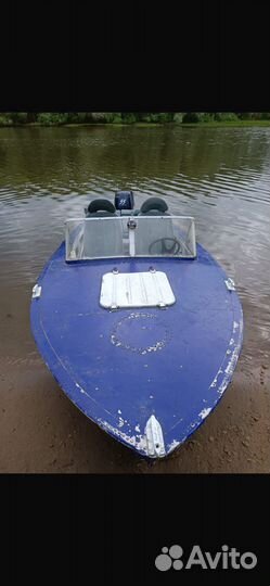 Лодка прогресс с мотором