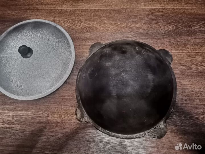 Казан чугунный 10л