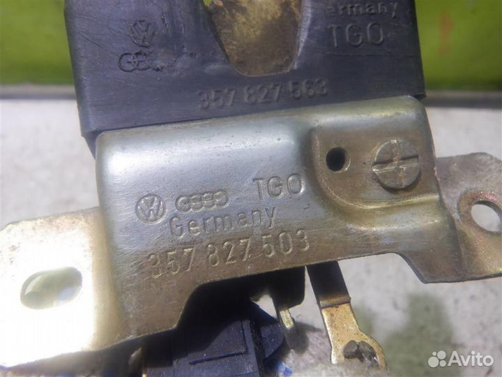 Замок багажника Фольксваген Пассат Б3