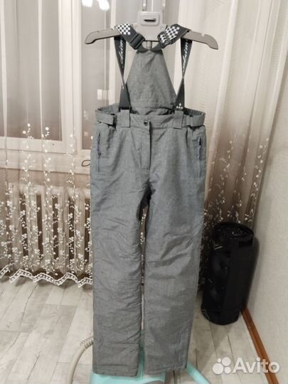 Горнолыжный костюм женский 46 48